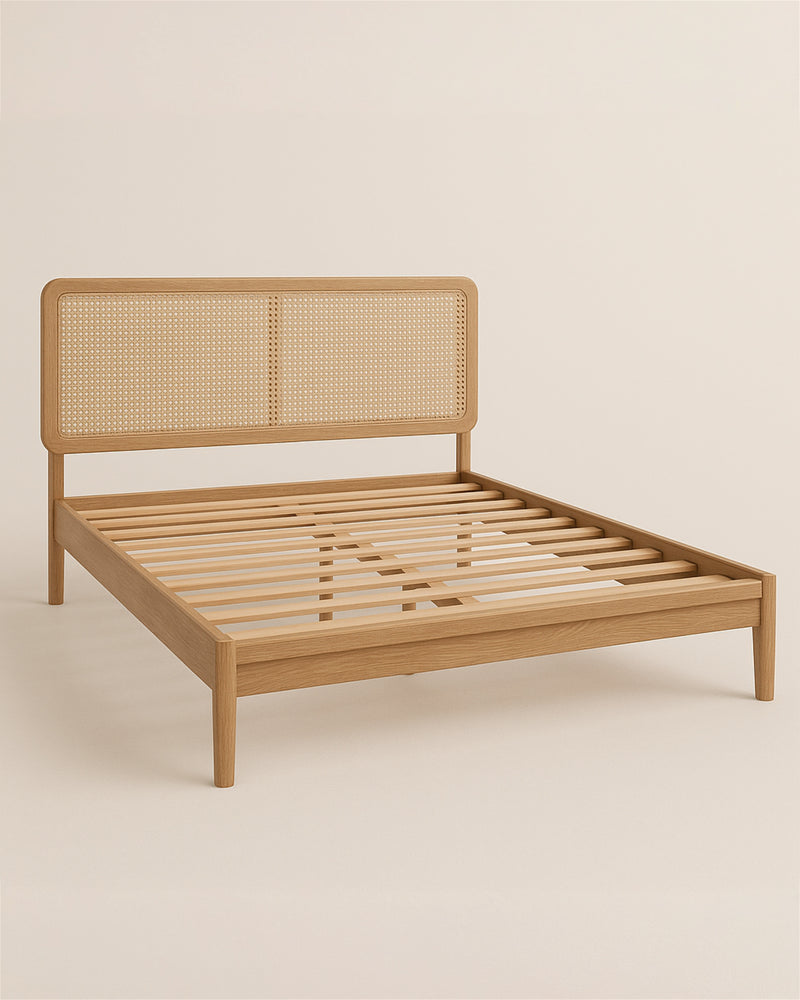 Soledad Bed