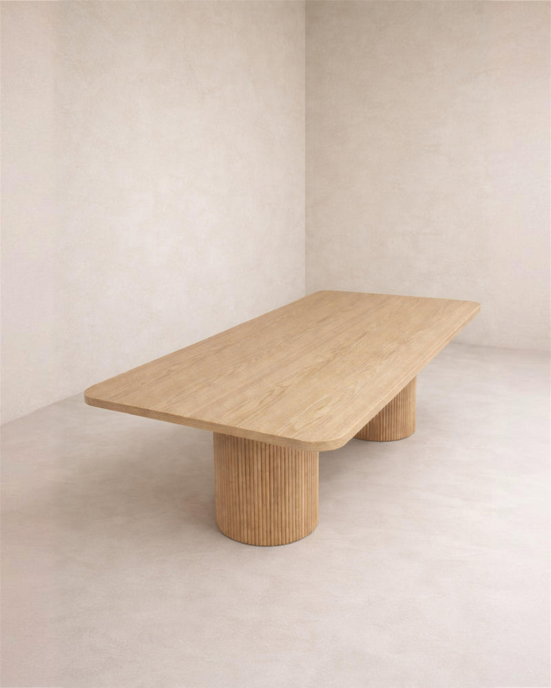 Sol Dining Table and Chairs