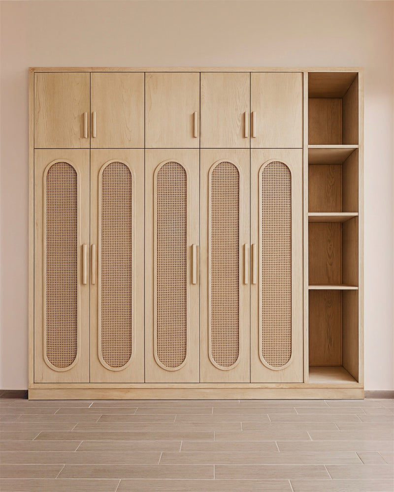 Soledad Wardrobe