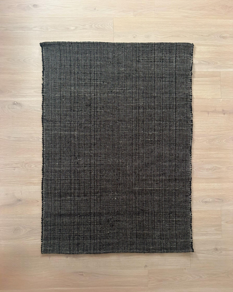 Noir Wool Kilim Rug