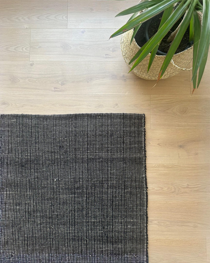 Noir Wool Kilim Rug