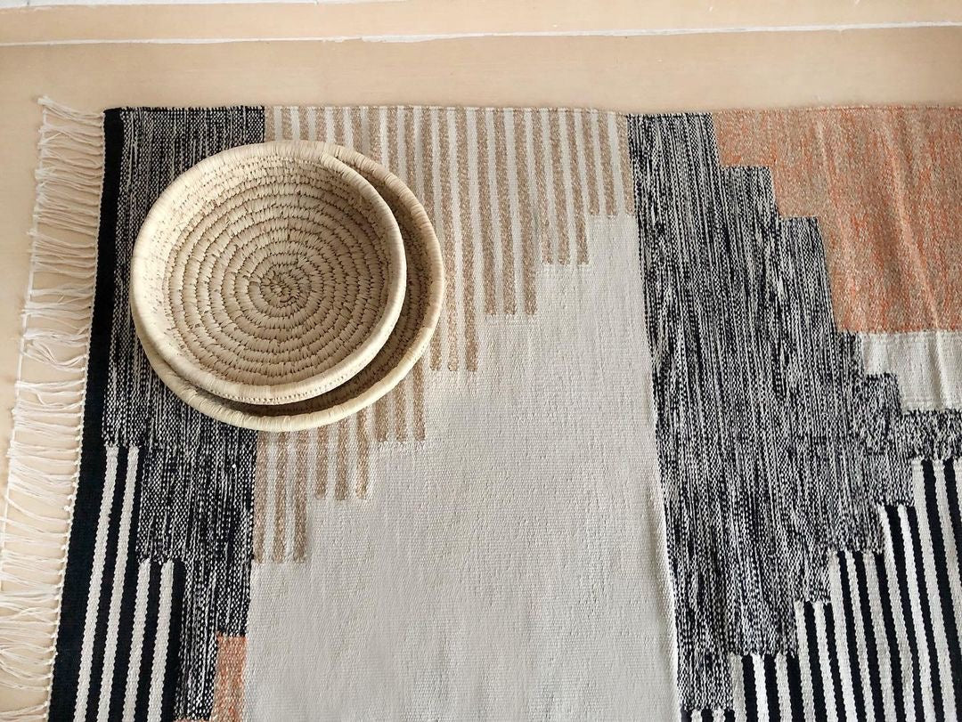 Escaya Handwoven Rug