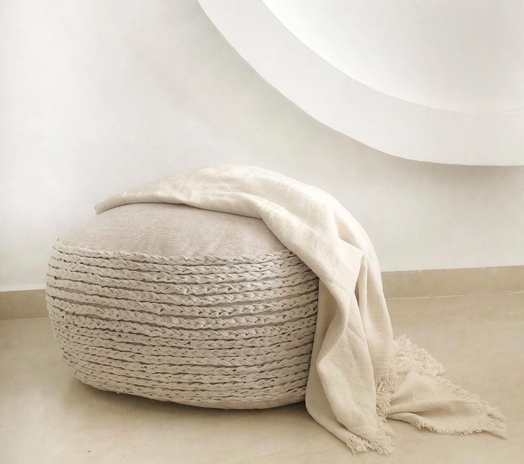 Trenza Oval Pouf