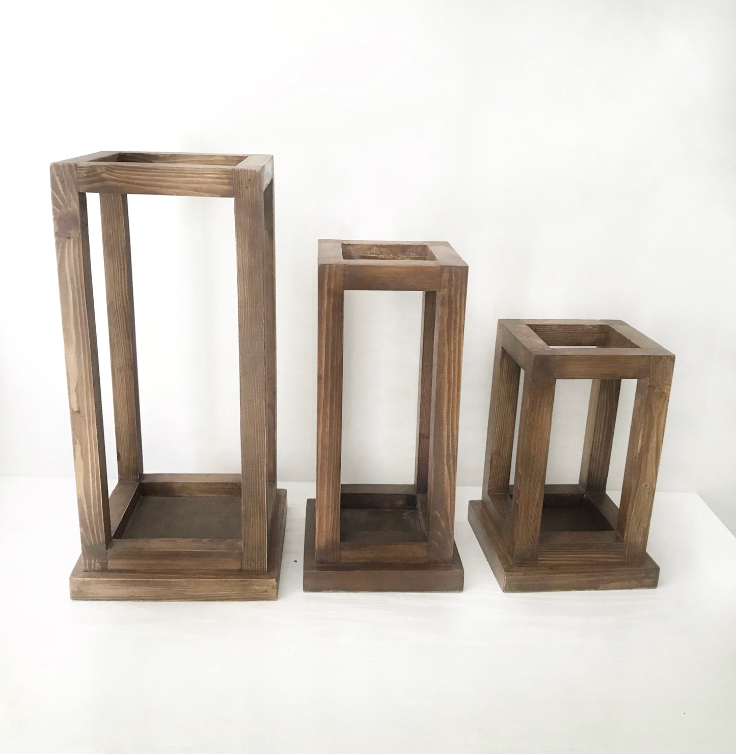 Rustic Lanters - Wooden - set of 3