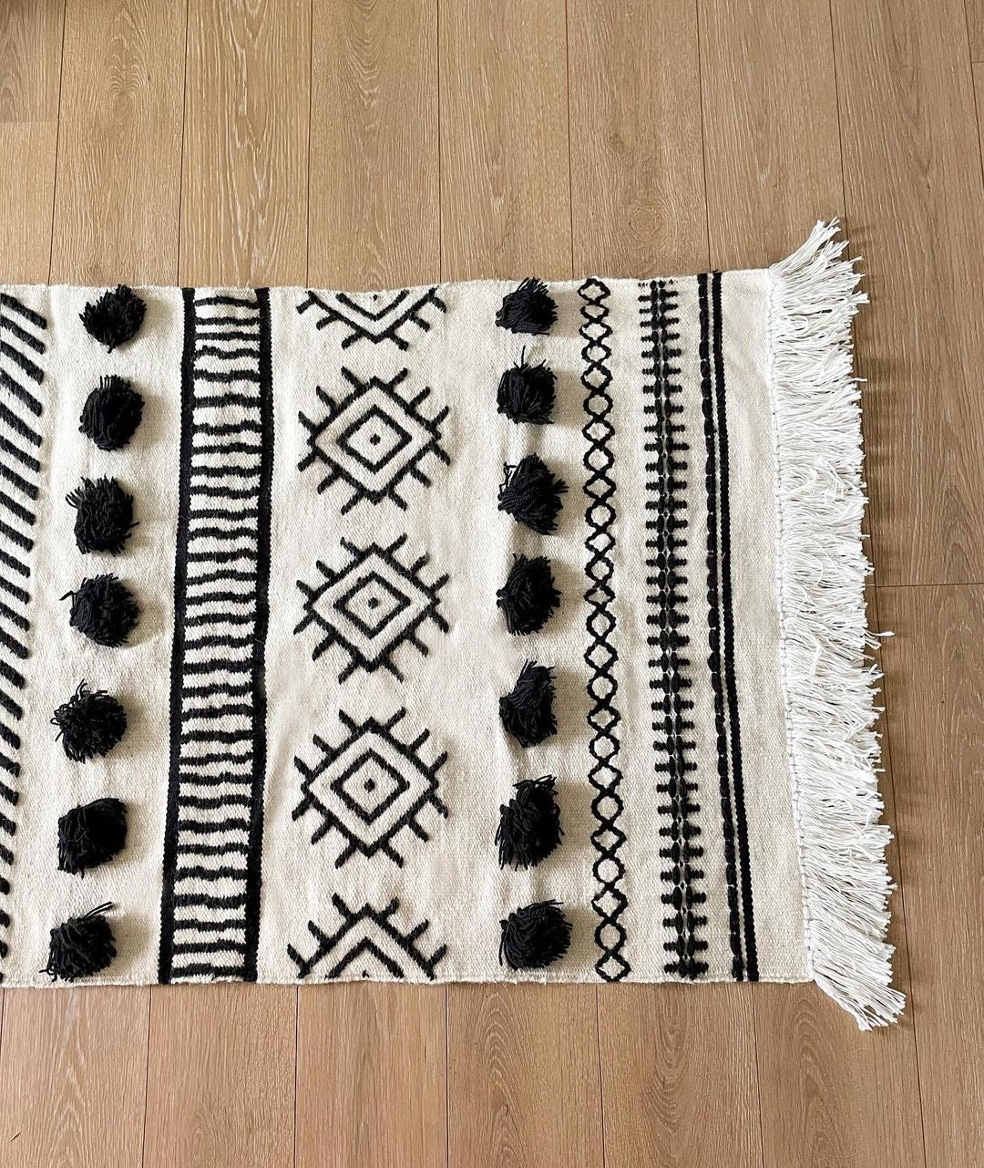 Naya Handwoven Rug — Pacific Oaks