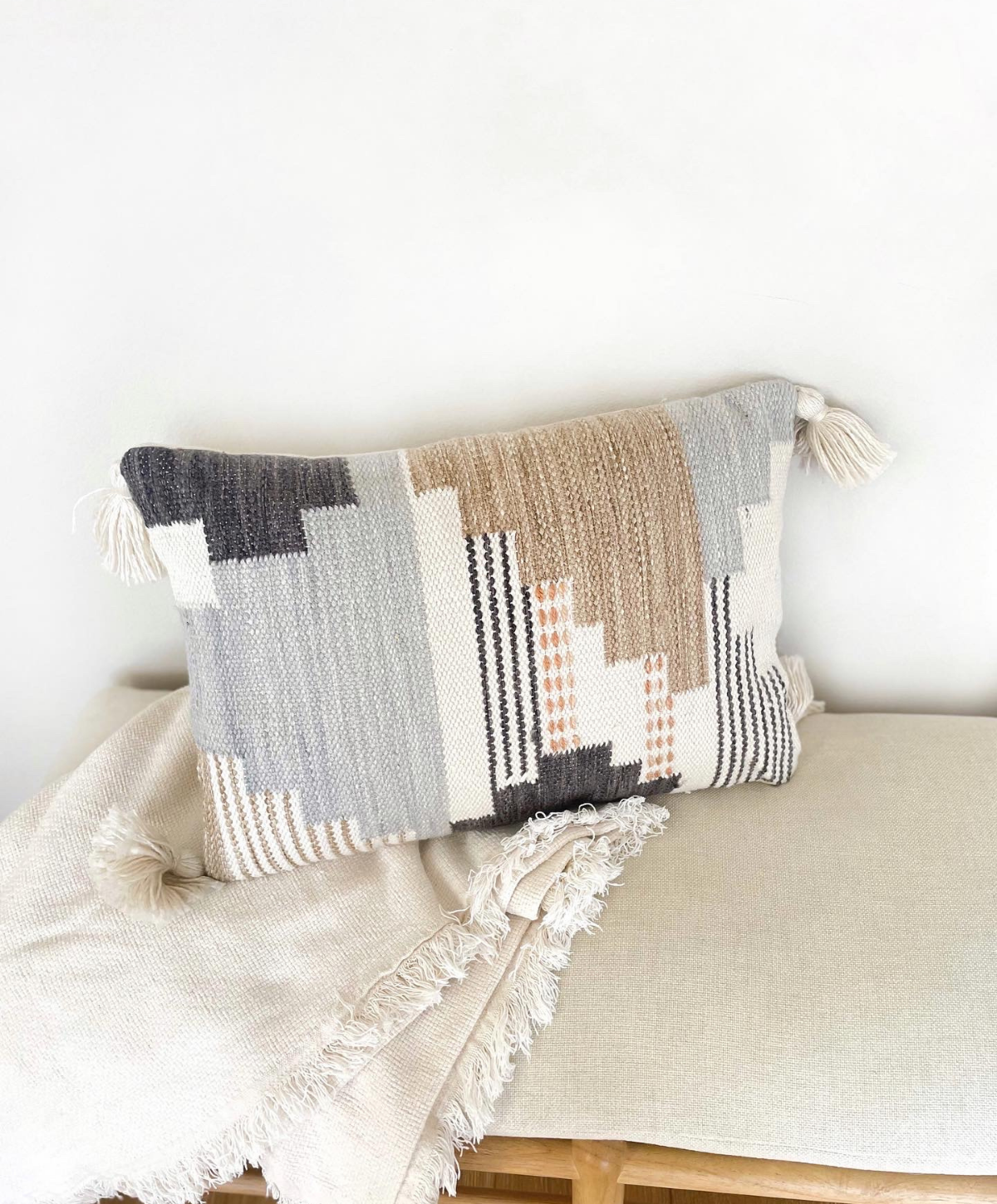 Escaya Handwoven Pillow