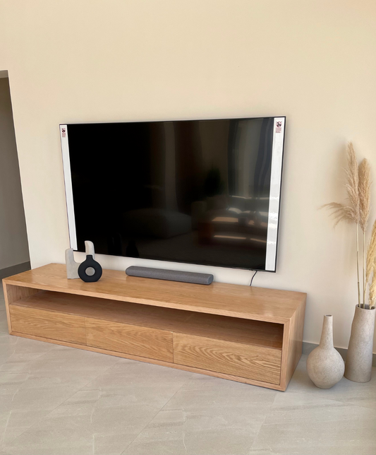 Solana Tv Unit