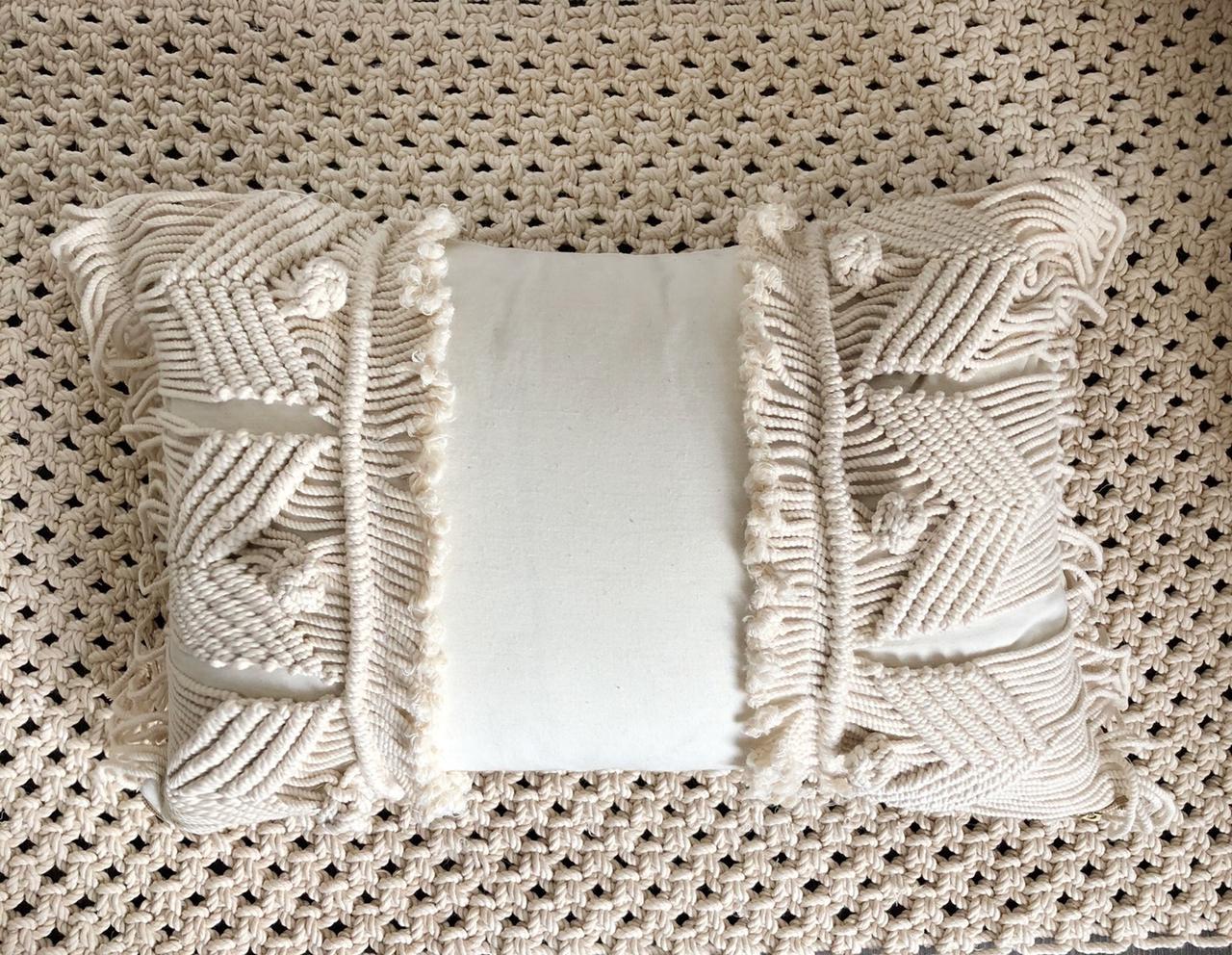 Macrame Throw Pillow - Pattern B